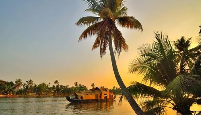 houseboat rental in Alleppey